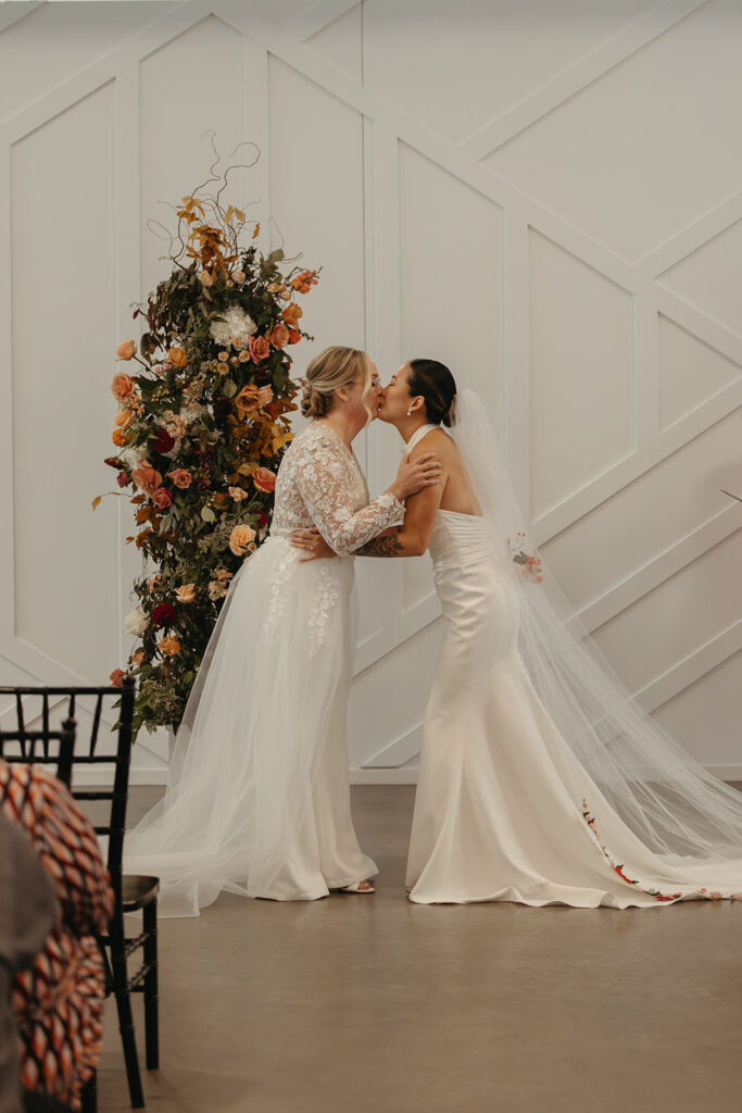 Queer brides kiss in Minneapolis wedding