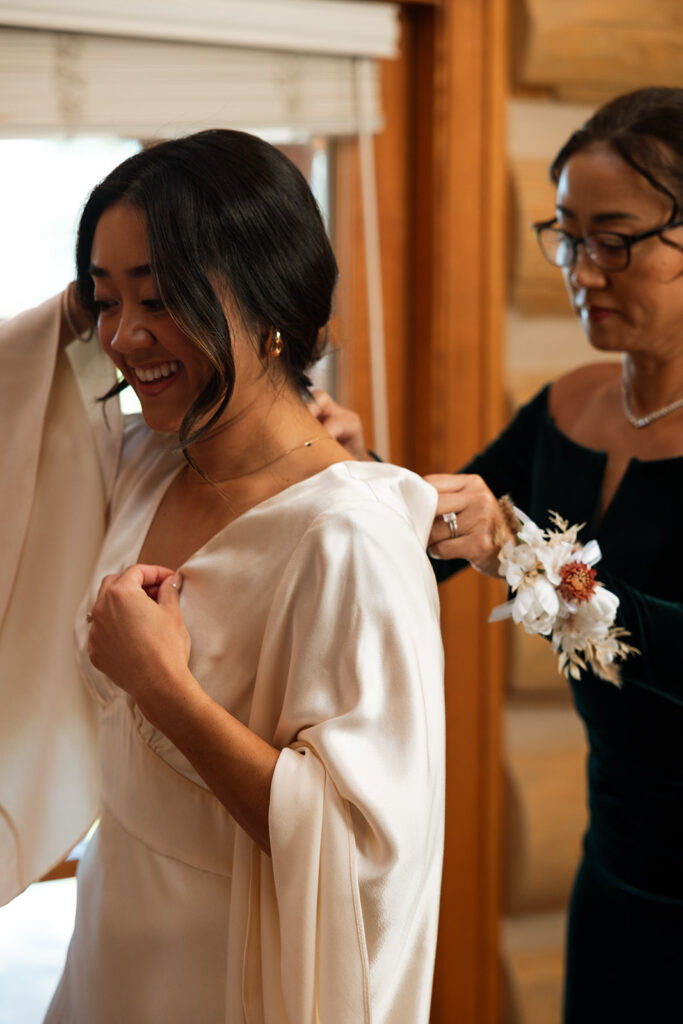 Bride gets ready for her Yellowstone wedding.